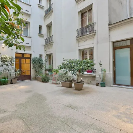 Stunning Parisian 1br Flat Near The Eiffel Tower Apartment Paris
