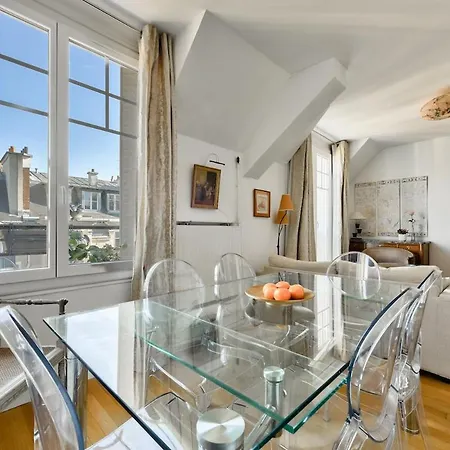 Stunning Parisian 1br Flat Near The Eiffel Tower * Paris